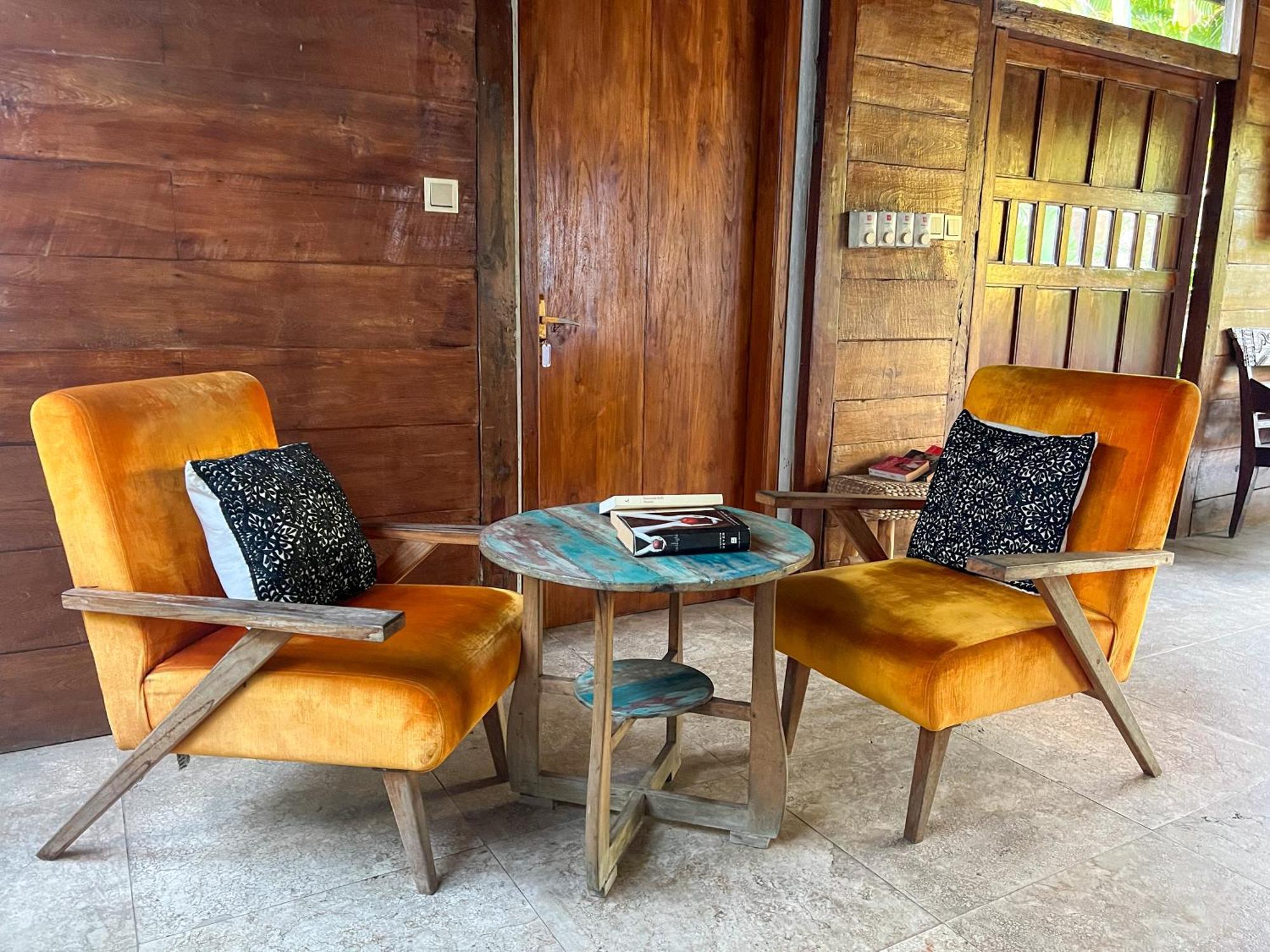 Elegant Villa Casabianca - Tropical Pool & Garden, Near Potato Head Beach Club! Семиняк Екстериор снимка