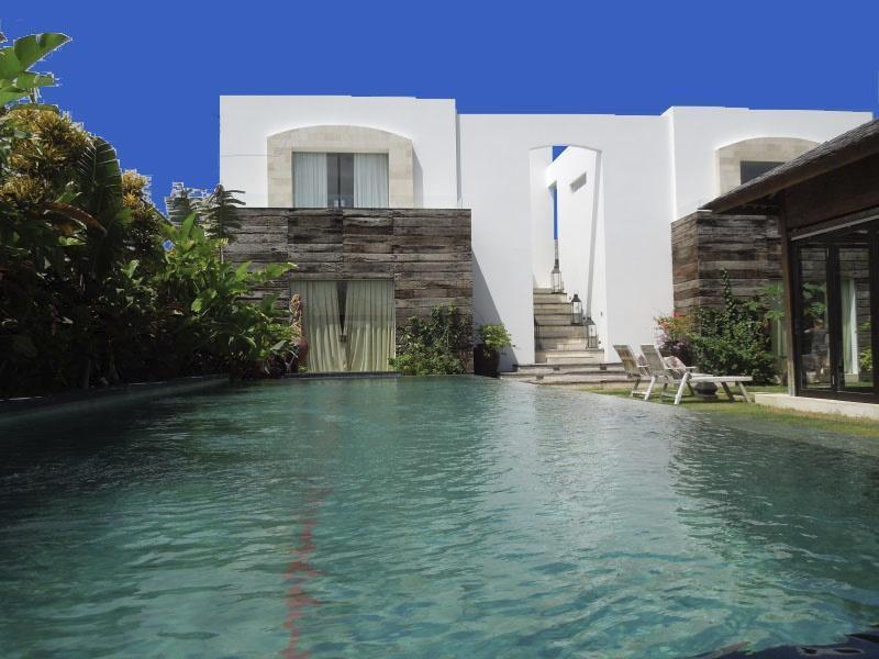 Elegant Villa Casabianca - Tropical Pool & Garden, Near Potato Head Beach Club! Семиняк Екстериор снимка