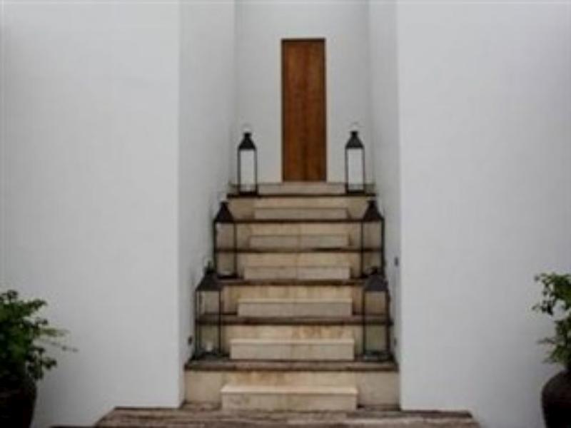 Elegant Villa Casabianca - Tropical Pool & Garden, Near Potato Head Beach Club! Семиняк Екстериор снимка